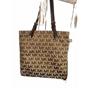 MICHAEL Michael Kors North South Jet Set Tote Bag Large Beige Mocha Canvas Logo